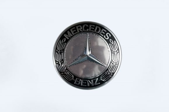 Mercedes-Benz Genuine Chrome With Black Wheel Center Hub Cap NEW OEM